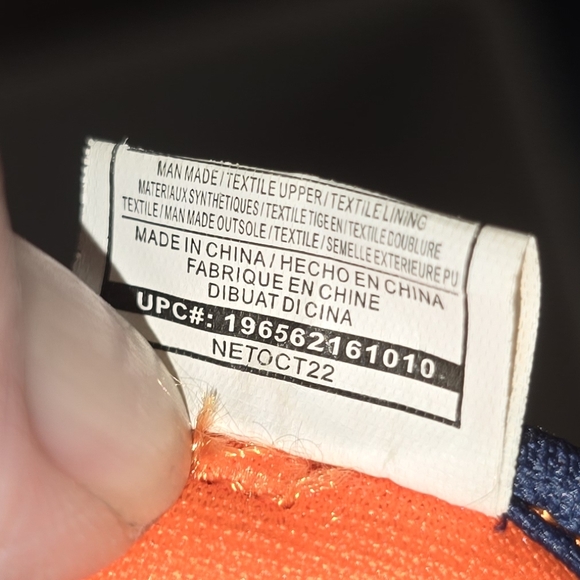 OshKosh: Baby Boy's Martin Sandal, Size: 4, Navy & Orange, Excellent condition - Picture 14 of 16